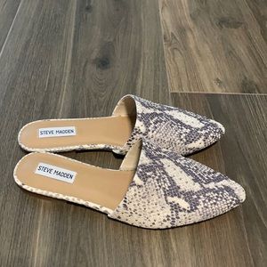 Steve Madden trace s snake 11